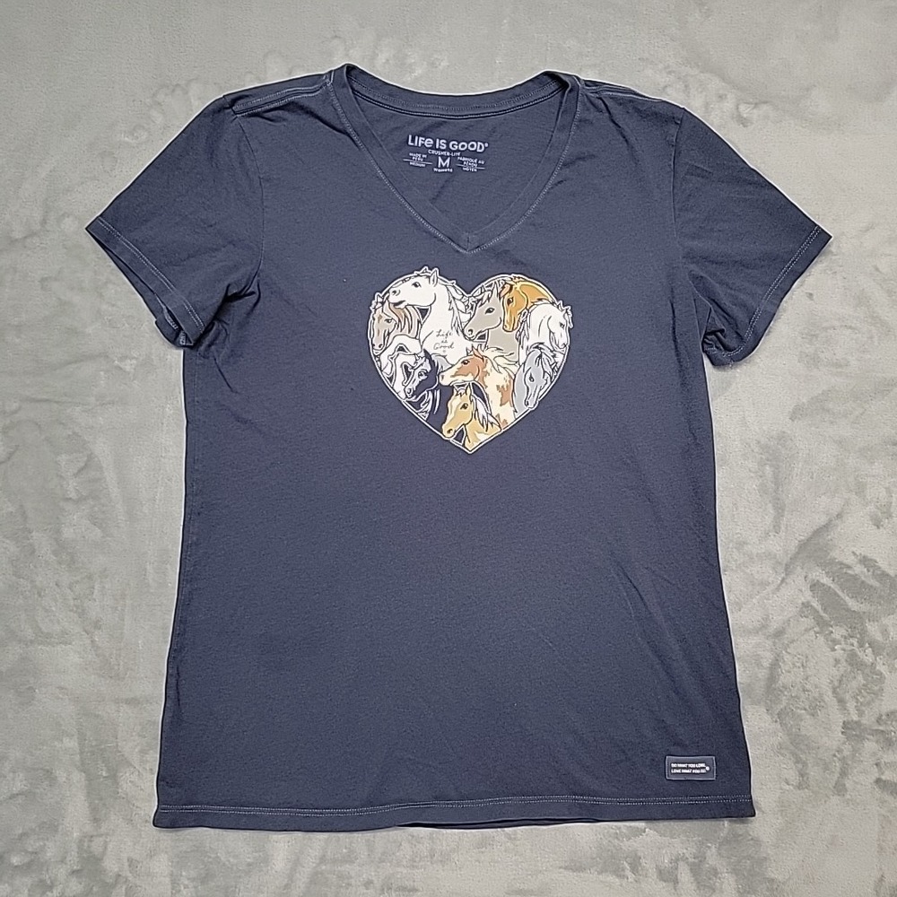 Life Is Good Shirt Womens Medium Navy Blue Crusher-Lite Horse Heart Graphic Tee